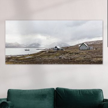 Oud mijnstation Spitsbergen van Marloes van Pareren