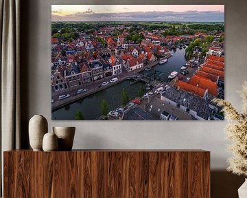 Makkum aus der Luft bei Sonnenuntergang von Ewold Kooistra