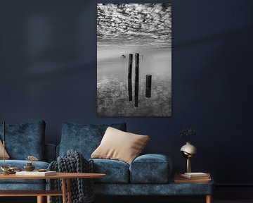 Het Wad gezien vanaf de pier van Holwerd op een windstille dag