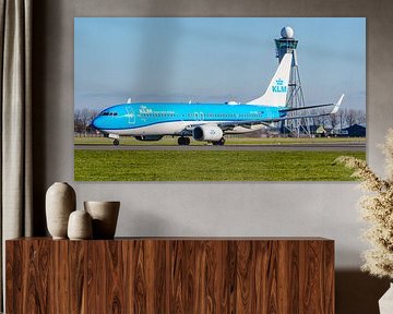 KLM Boeing 737-800 passagiersvliegtuig. van Jaap van den Berg