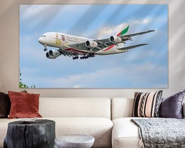Landender Emirates Airbus A380-800 mit Sonderlackierung.