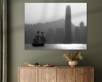 Hong Kong Skyline schwarz weiß von Albert Dros