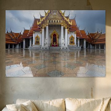 Between time and eternity: Bangkok's marble temple