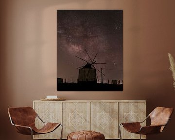 Windmühle unter der Milchstraße in Portugal von Ewold Kooistra
