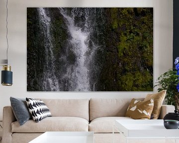 Splas 4, detail of a waterfall in the Gain Valley by Miranda Lodder