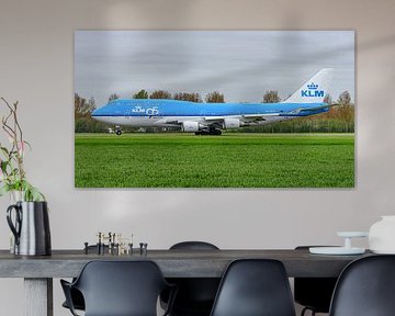 KLM Boeing 747-400M passagiers- en vrachtvliegtuig. van Jaap van den Berg