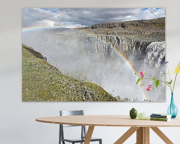 Dettifoss Canyon op Ijsland  met regenboog van Jutta Klassen