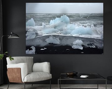 Glacier ice floes on the black beach near glacier lagoon  Jokulsarlon, Iceland