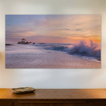 Sonnenuntergang bei der Capela do Senhor da Pedra, Vila Nova de Gaia, Portugal von Henk Meijer Photography