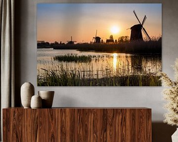 Windmühlen bei Sonnenuntergang von Sander van Veen