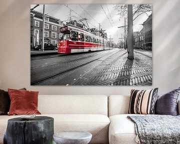 rode tram by Bertrik Hakvoort