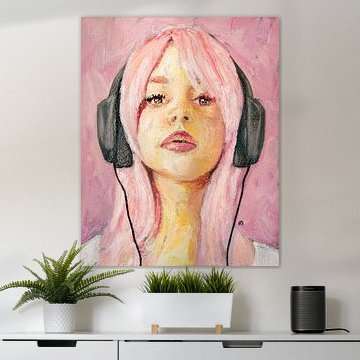 Cerise Pink, Music in the ear