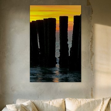 Wellenbrecher bei Sonnenuntergang in Vlissingen