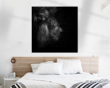 Squeeze, portret van een leeuw van Ruud Peters