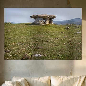 Dolmen préhistorique de Merilles, dans les Asturies sur PhotoCluster