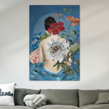 a Flora’s Embrace von Marja van den Hurk