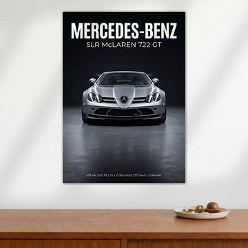 Mercedes-Benz SLR McLaren 722 GT : vue de face, photo de studio sur Cross