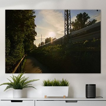 Ein Weg und ein Zug