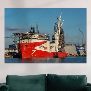 Subsea 7 Seven Vega. von Jaap van den Berg