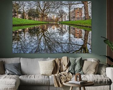 Rotterdam: spiegeling in de Westersingel van Frans Blok