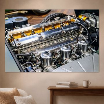 Motor des klassischen Sportwagens Jaguar E-Type Roadster