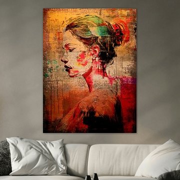 Mixed media Portret van vrouw in warme kleuren en  structuren van Studio Pieternel