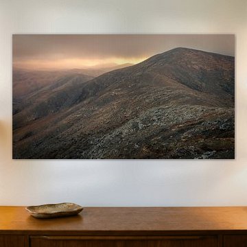 Panorama montagneux sauvage au lever du soleil sur Harald Bader Photography