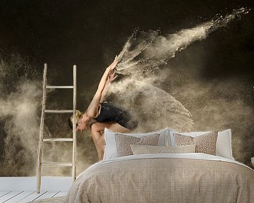 Flour dance by Arjen Roos