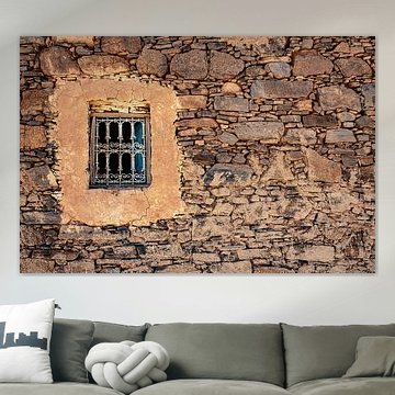 Oud venster in Tizourgane Kasbah Marokko van Ron van der Stappen