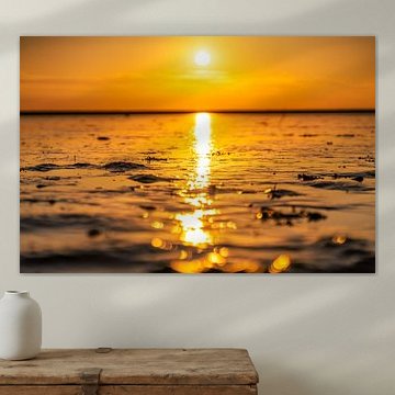 A golden band of light in the Watt near Norddeich