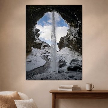 Kvernufoss im Winter. von Bart Ceuppens