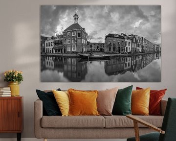 Schiedam panorama in zwartwit van Ilya Korzelius