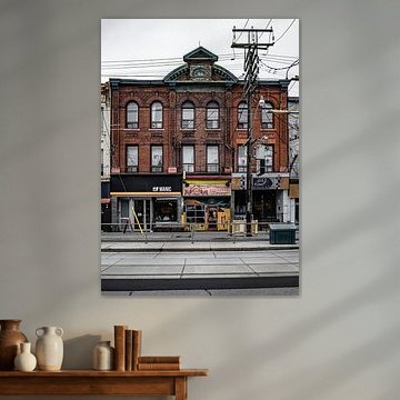 Nr. 422 - 426 College St. (tweekleurige versie) van The Learning Curve Photography