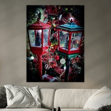 Christmas Lanterns in Festive Red