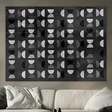Charcoal Gray Mid Century Circle Grid sur Georgia Chagas