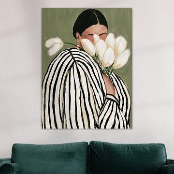 Frau mit Blumen, Illustration einer Frau in gestreiftem Outfit mit Tulpen von Stephanie Jeuffroy