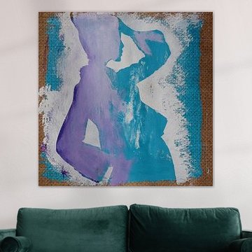 Silhouette einer Frau in Hellblau und Lila – Art-Journal-Seite, Acrylfarbe auf Jute von MadameRuiz