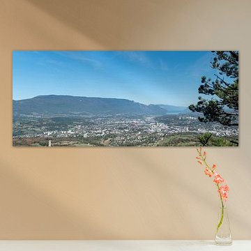 Chambéry Panorama van Richard Wareham