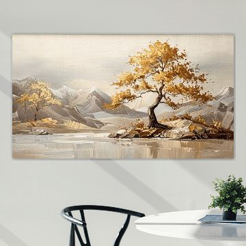 Japanische Stickkunst: Goldener Baum und Berglandschaft am Wasser von Studio Pieternel
