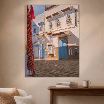 Kunstvolles Gebäude in der blauen Stadt Chefchaouen