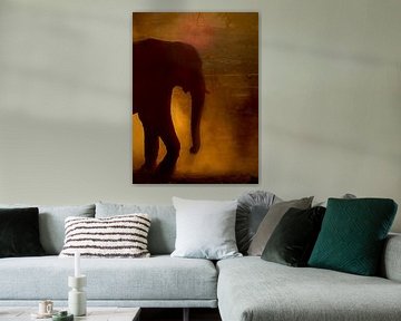 Jumbo Elephant in backlight