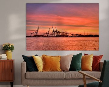 Sonnenaufgang im Hafen von Rotterdam