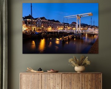 Thorbeckegracht in Zwolle in the evening with the Pelserbrugje bridge by Merijn van der Vliet