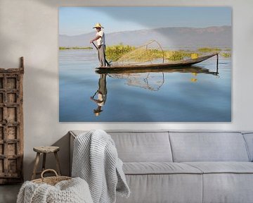 Fisherman on Inle Lake in Myanmar (Burma) von Wim Aalbers