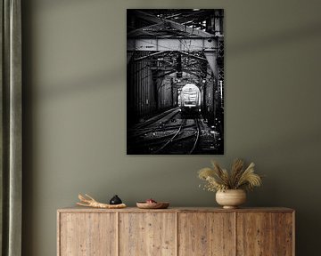 Train Crossing Railroad Bridge  sur Jan Brons