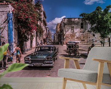 Streets of Havana by Natascha Friesen Baggen
