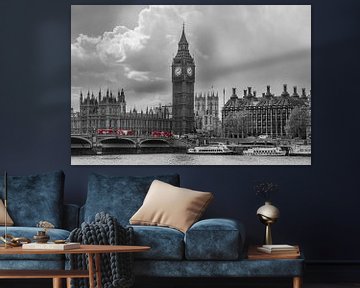 Londen foto - Skyline met rode bussen - 1 van Tux Photography