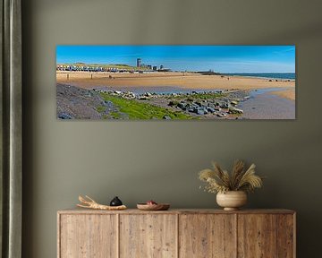 Panorama strand en strandhuisjes Vlissingen van Anton de Zeeuw