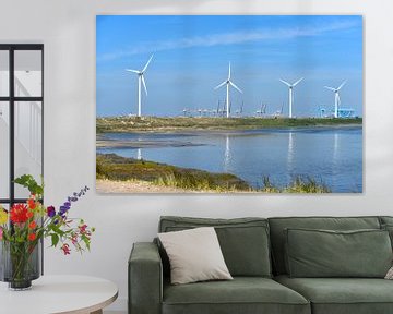 Windturbines aan de Slufter, Tweede Maasvlakte by Gerda Beekers