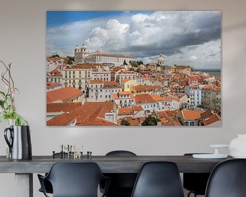 Het uitzicht over Alfama in Lissabon van MS Fotografie | Marc van der Stelt